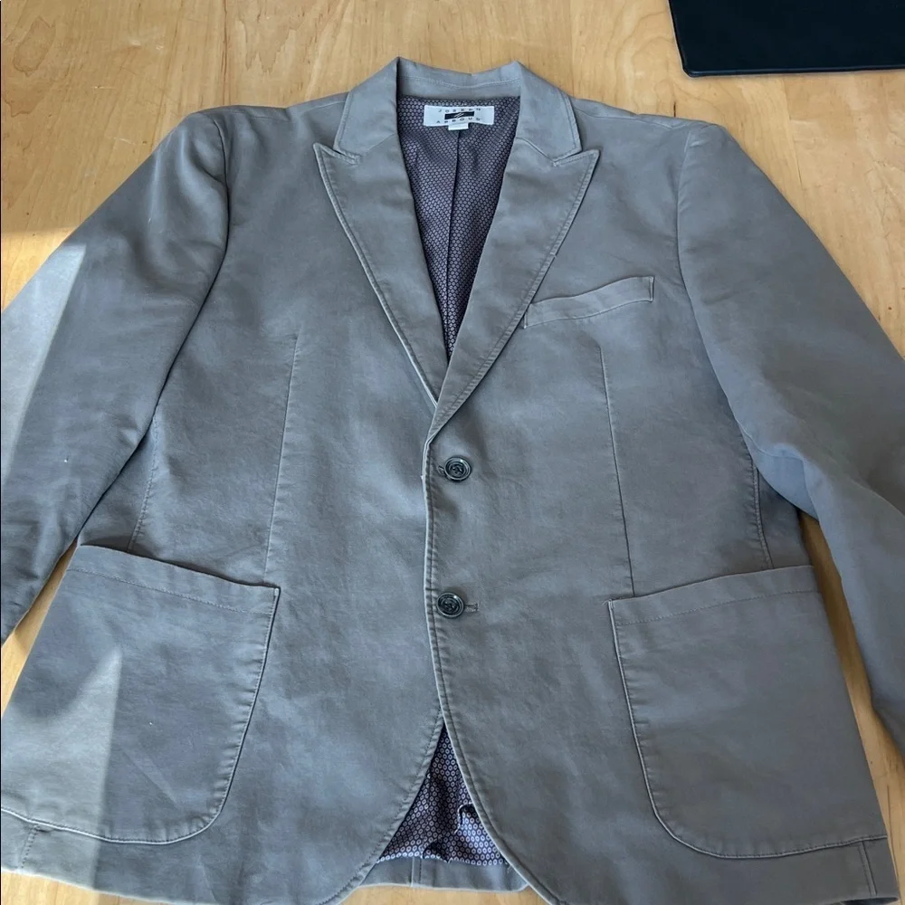 Joseph Abboud elegant blazer